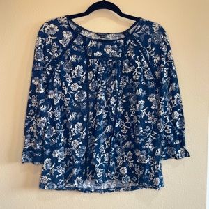 Lucky Brand Blue and White 3/4 Sleeve Top